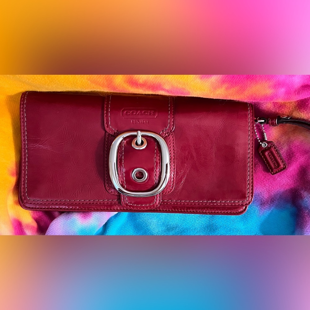 Coach ~ BLEEKER Crimson Red Patent Leather Large Buckle Wristlet Wallet F43371